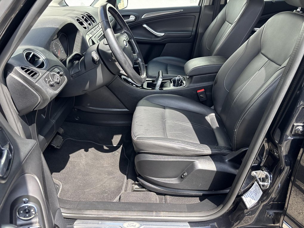 Ford Galaxy 2.0 TDCi Titanium 7míst