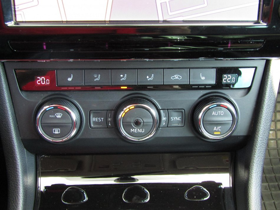 Škoda Superb III 2.0TDi Style