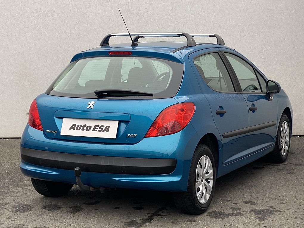 Peugeot 207 1.4 i 