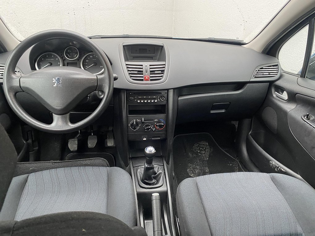 Peugeot 207 1.4 i 