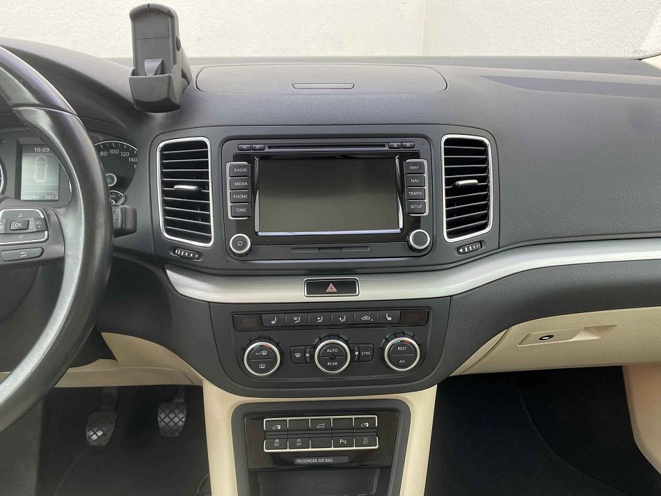 Volkswagen Sharan 2.0 TDi Highline 4x4