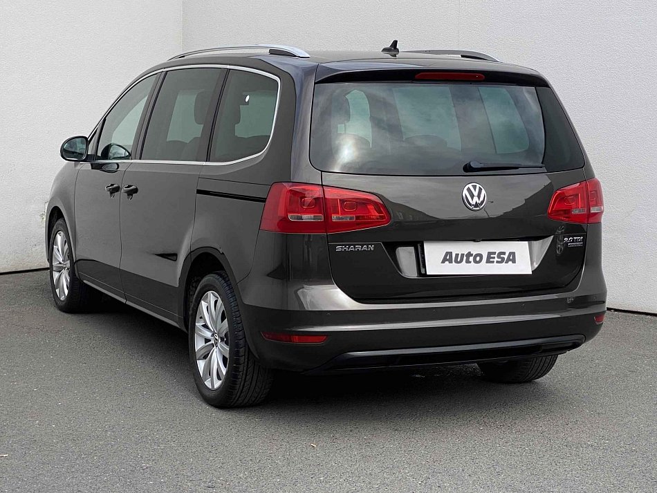 Volkswagen Sharan 2.0 TDi Highline 4x4