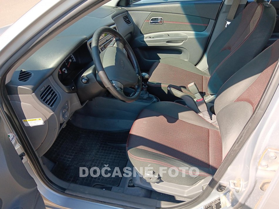 Kia Rio 1.4i 16V 