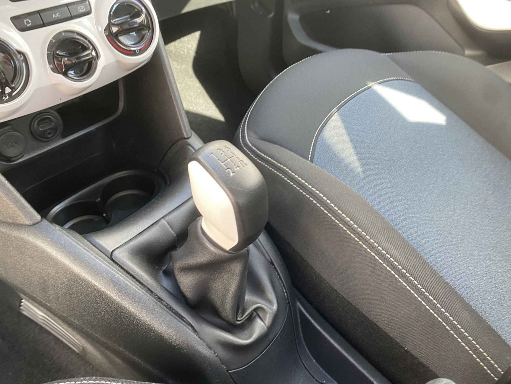 Peugeot 208 1.2 PT 