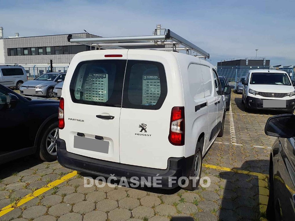 Peugeot Partner 1.5HDi Premium MAXi DÍLNA