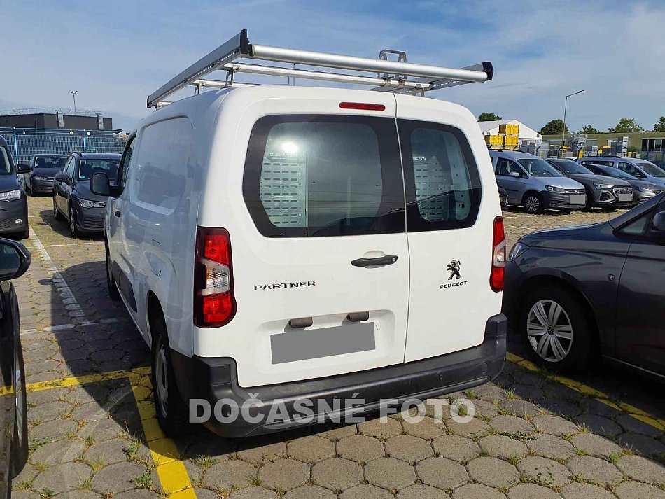 Peugeot Partner 1.5HDi Premium MAXi DÍLNA
