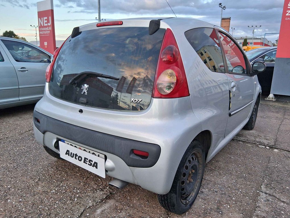 Peugeot 107 1.4 HDI 