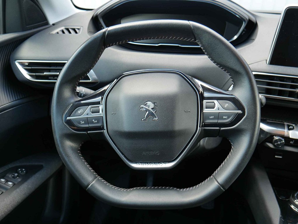Peugeot 3008 1.2 PT Active