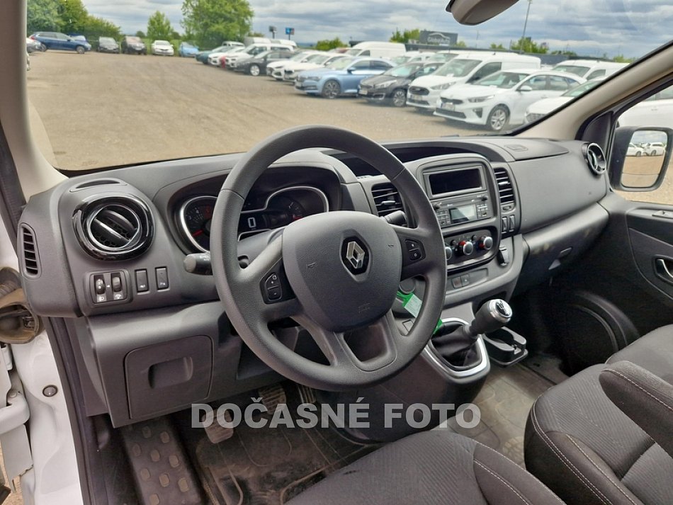 Renault Trafic 2.0dCi Cool L2H1 SORTIMO