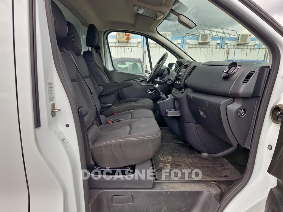 Renault Trafic 2.0dCi Cool L2H1 SORTIMO