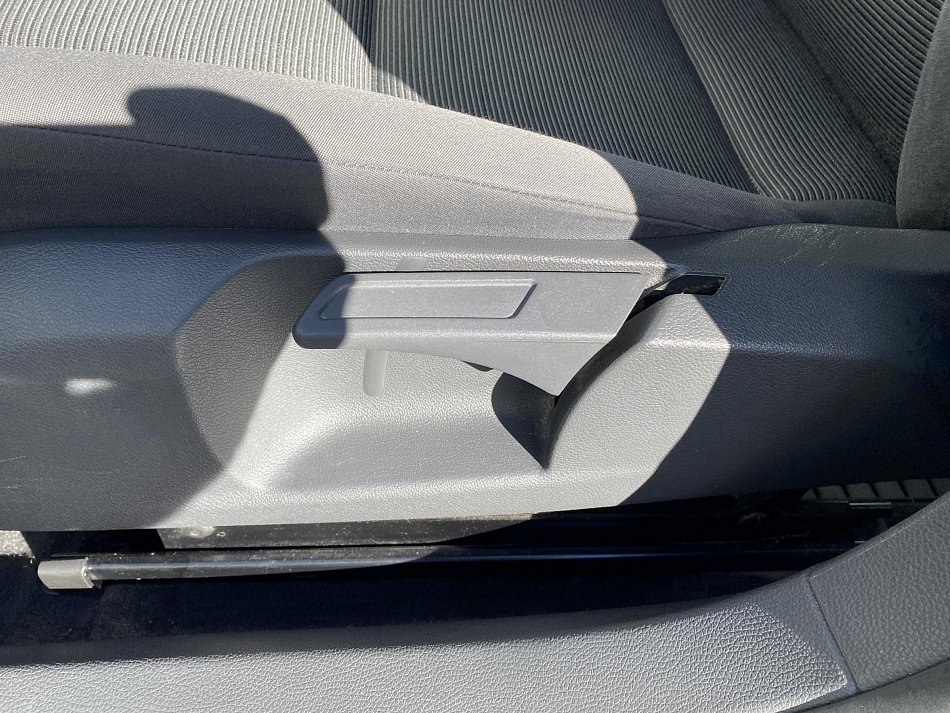 Volkswagen Golf 1.4i 