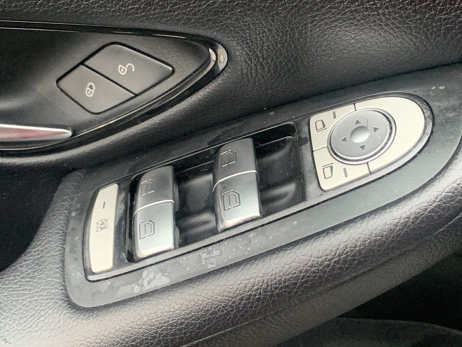 Mercedes-Benz Třída C 2.2 CDi  C 220d