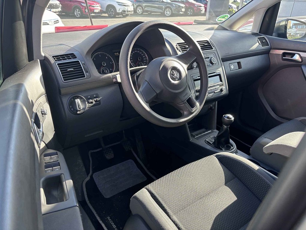 Volkswagen Touran 2.0TDi 