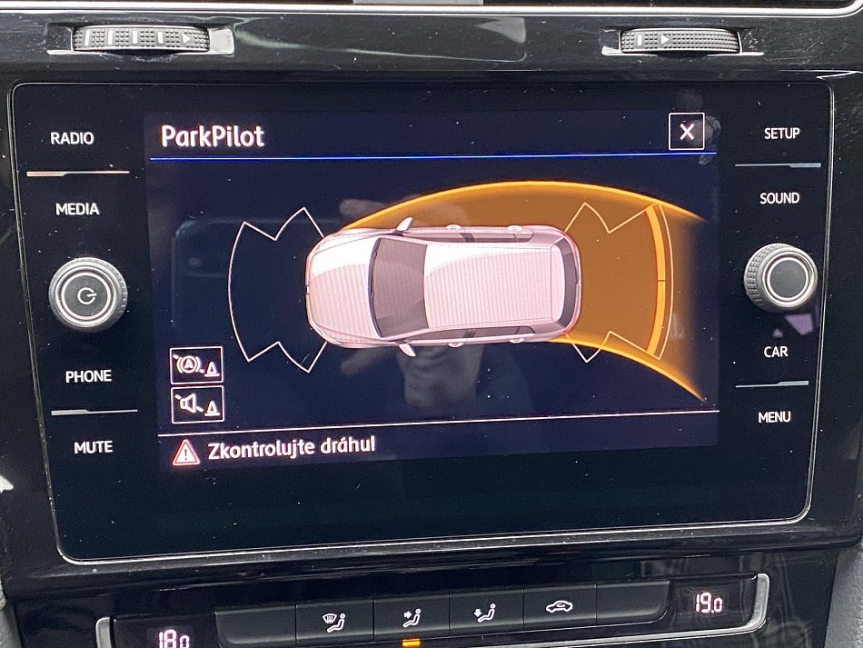 Volkswagen Golf 2.0 TDi GTD