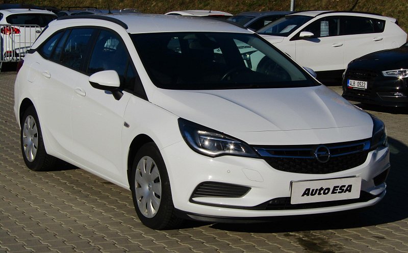 Opel Astra 1.6 CDTi 