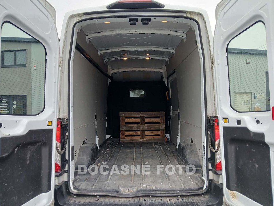 Ford Transit 2.0TDCi Trend L3H3