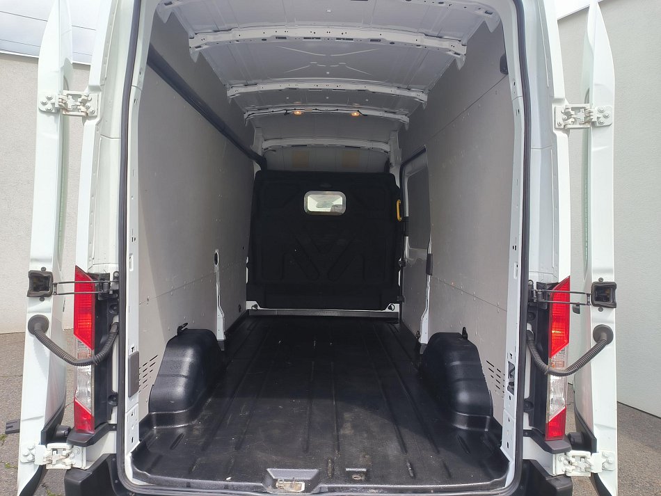 Ford Transit 2.0TDCi Trend L3H3