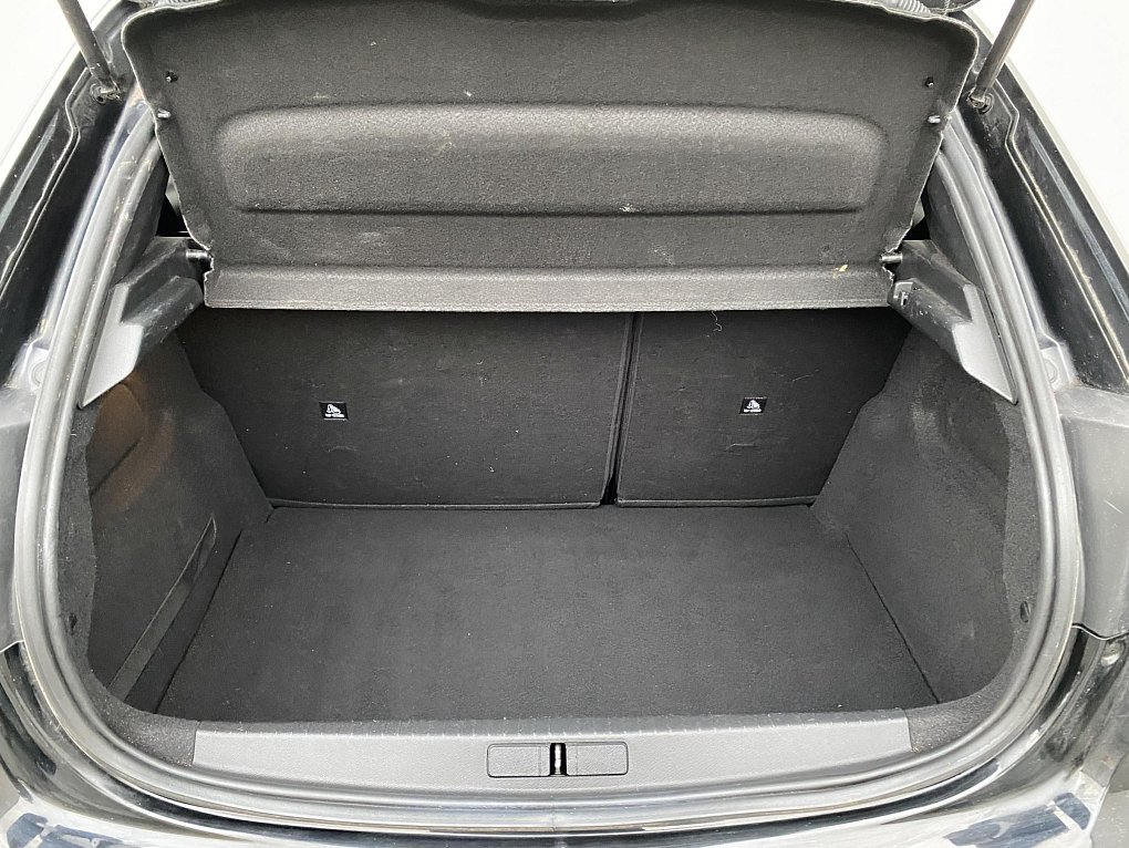 Peugeot 208 1.2PT Allure