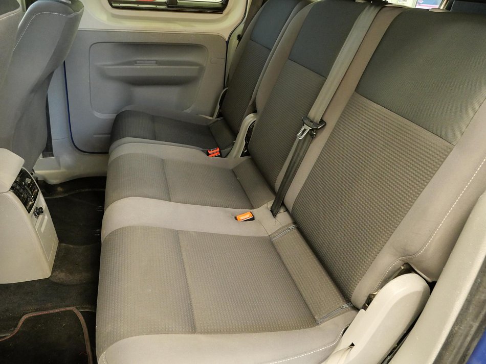 Volkswagen Caddy 1.9TDI  MAXi 7míst