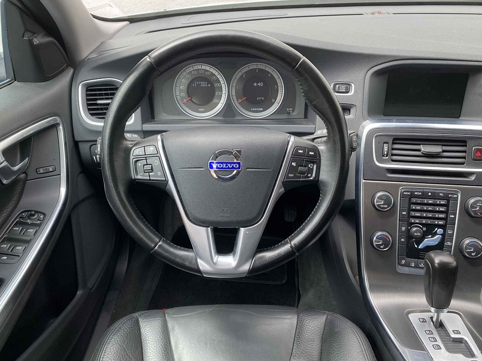 Volvo V60 2.4 D5  4x4