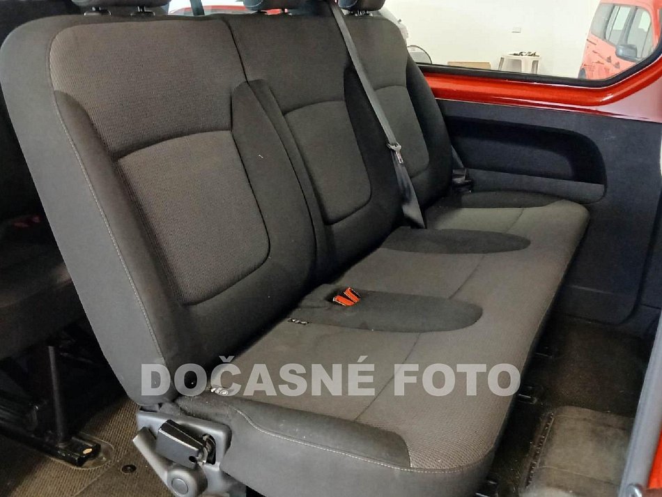 Renault Trafic 2.0dCi Energy 9míst