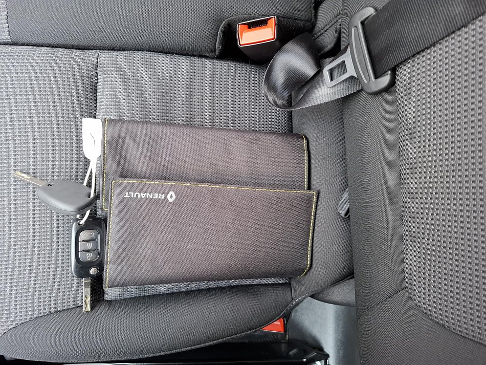 Renault Trafic 2.0dCi Energy 9míst