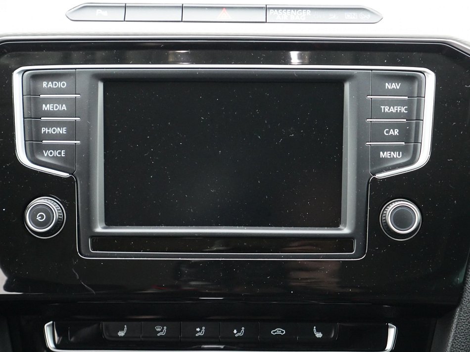 Volkswagen Passat 2.0 TDi 