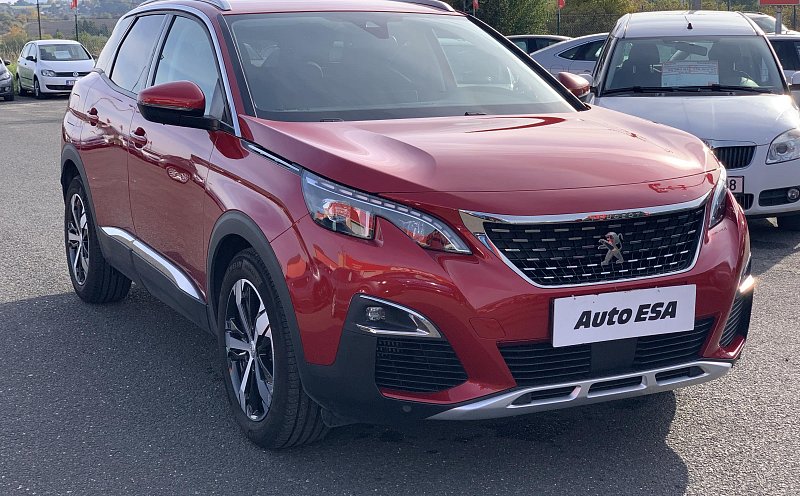Peugeot 3008 1.2PT Allure