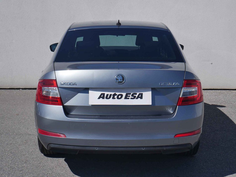 Škoda Octavia III 1.6 TDi Elegance