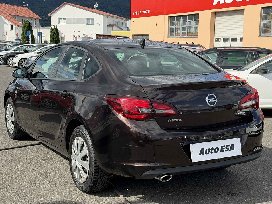 Opel Astra 1.4i 
