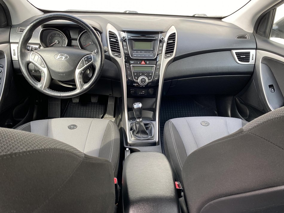 Hyundai I30 1.6i 