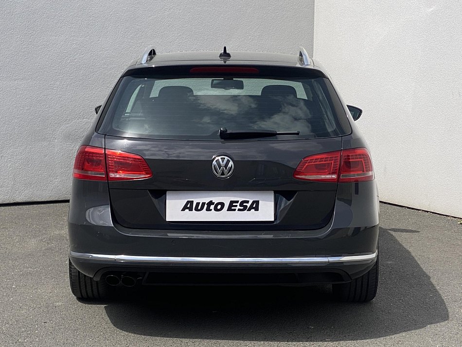 Volkswagen Passat 2.0 TDi Highline