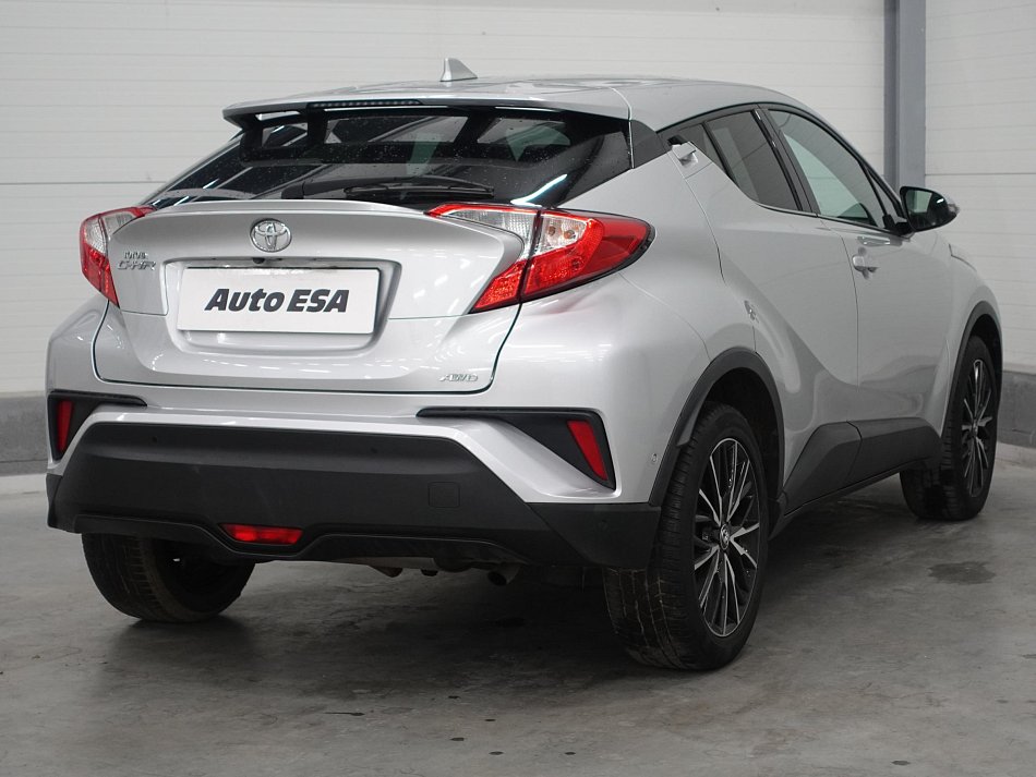 Toyota C-HR 1.2 T Executive 4x4