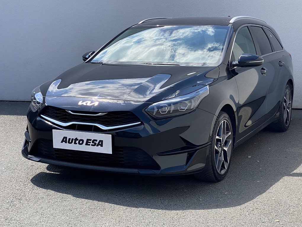 Kia Ceed 1.5 T-GDi TOP SW