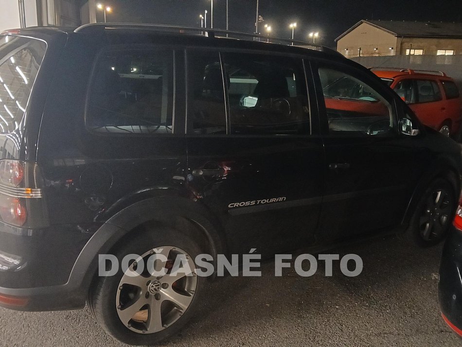 Volkswagen Touran 1.4 TSi 