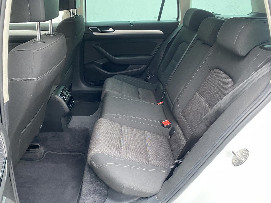 Volkswagen Passat 2.0 TDi Comfortline