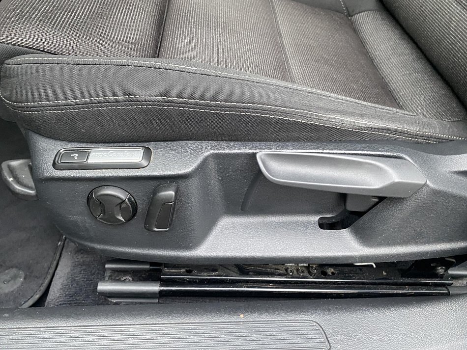 Volkswagen Passat 2.0 TDi Comfortline