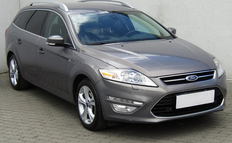 Ford Mondeo 2.0 i Titanium