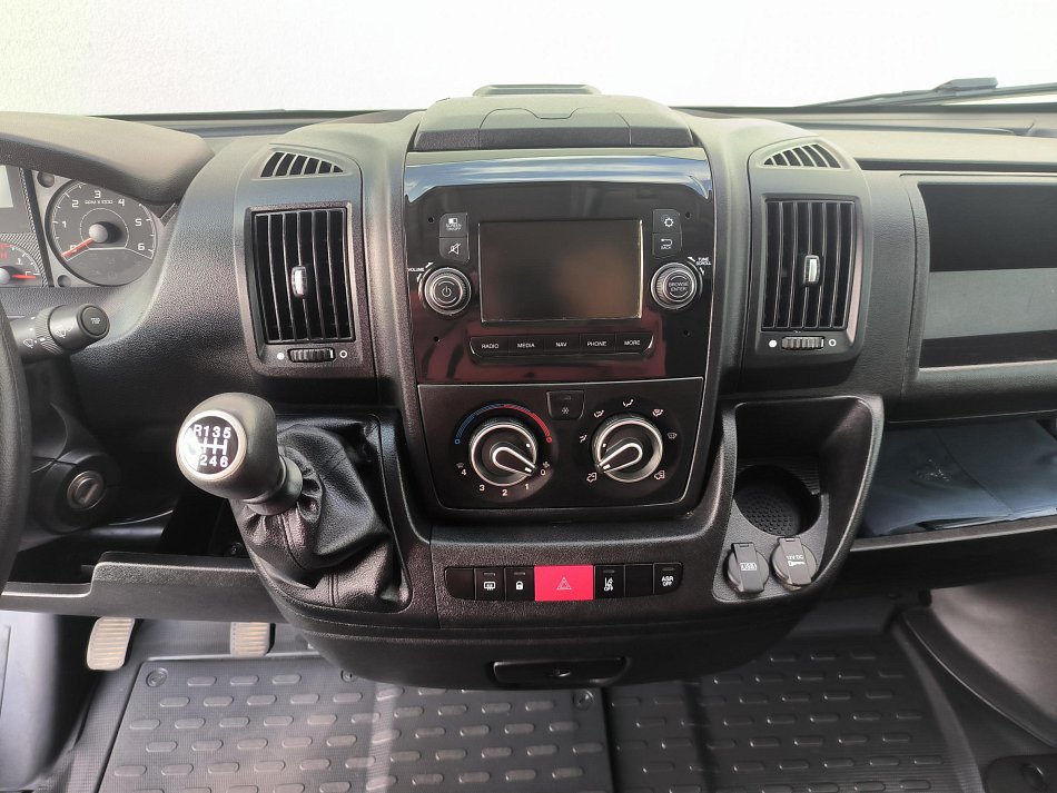 Peugeot Boxer 2.2HDi  L4H2