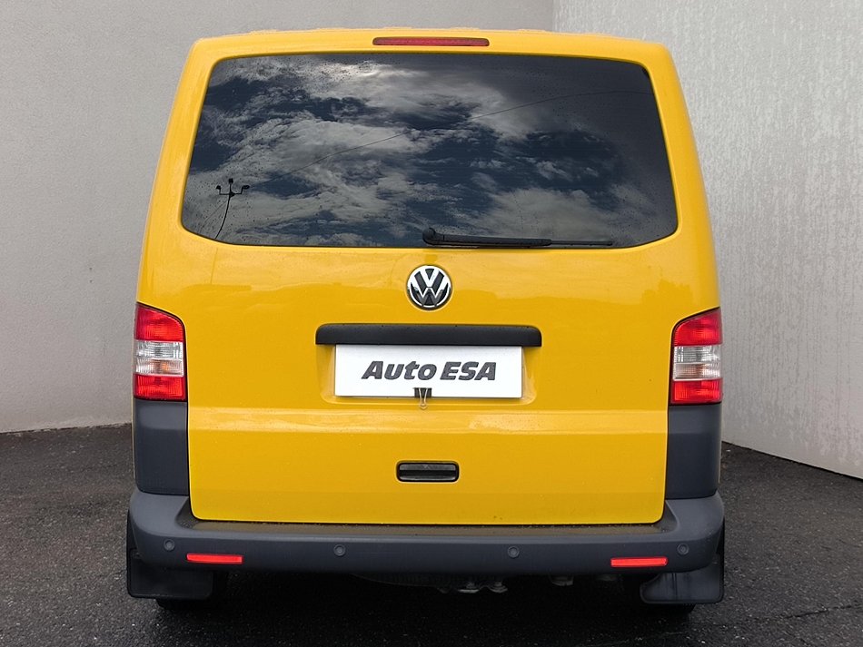 Volkswagen Transporter 2.0TDi  5míst