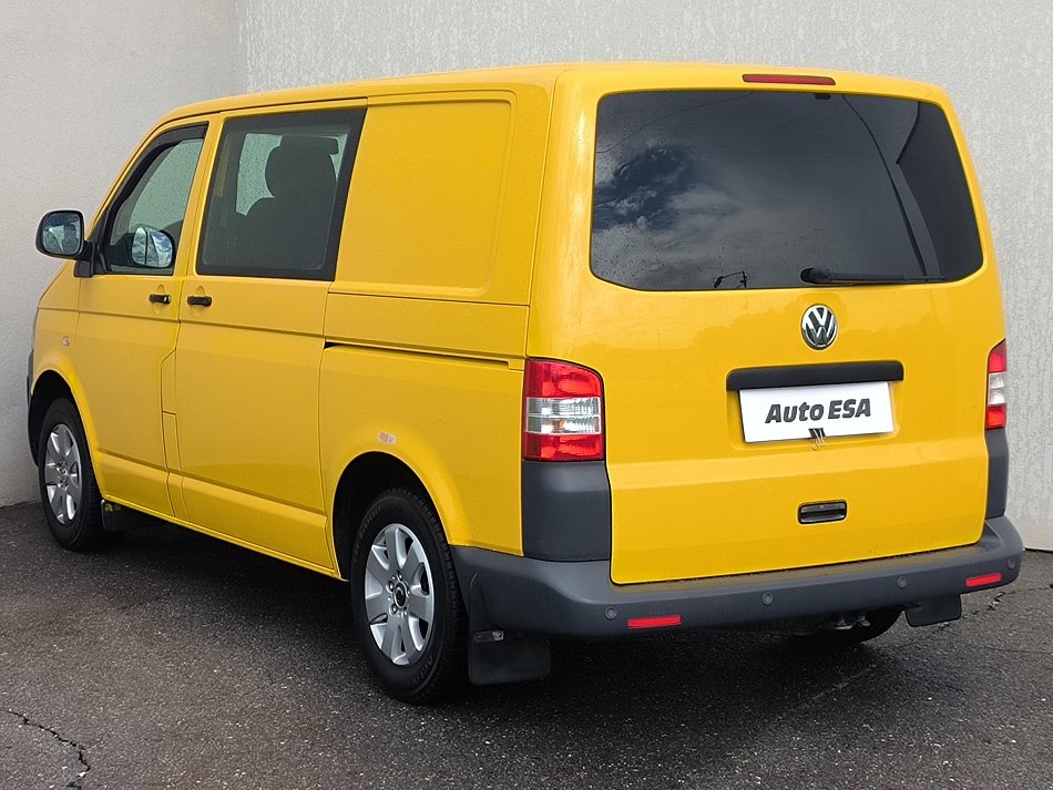 Volkswagen Transporter 2.0TDi  5míst