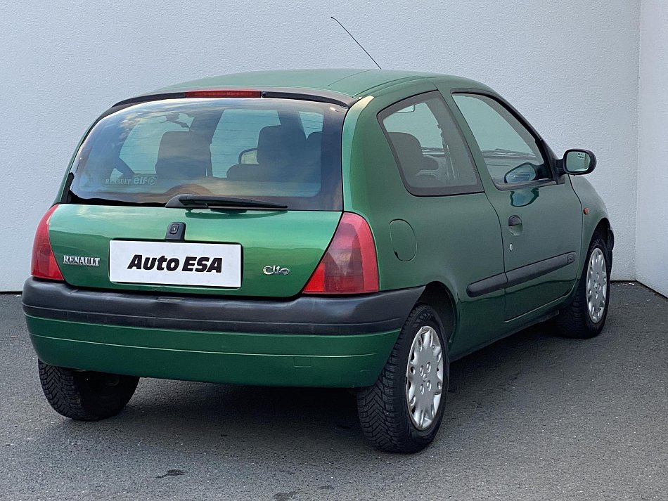 Renault Clio 1.2i 
