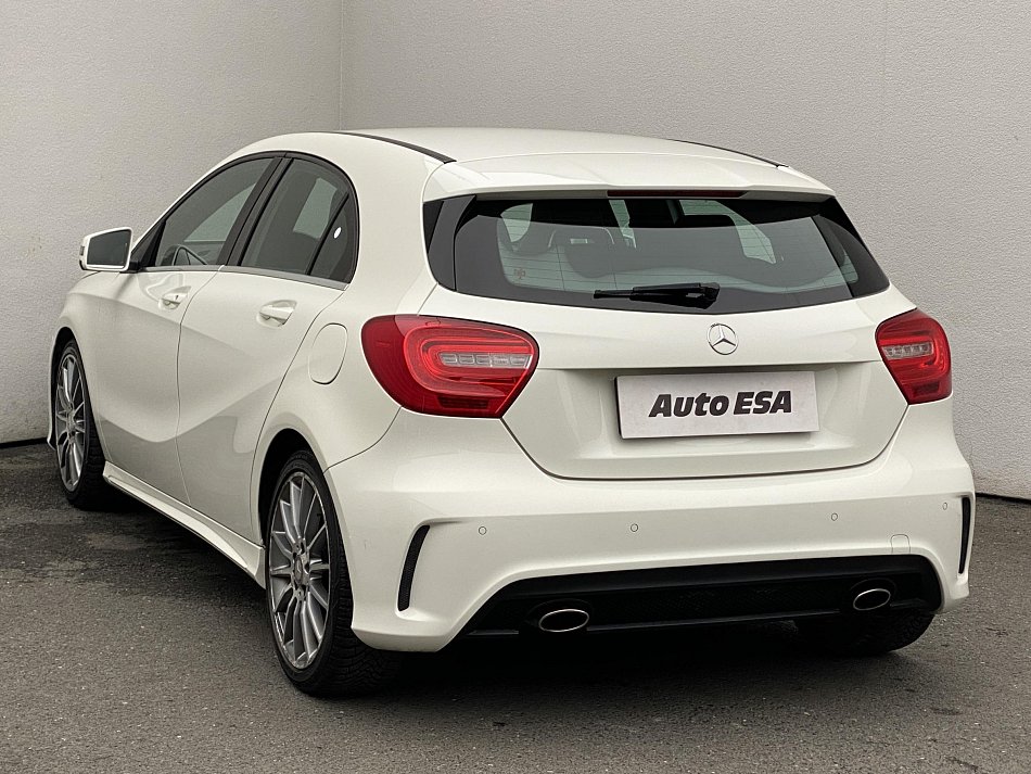 Mercedes-Benz Třída A 2.0i  A250 AMG paket