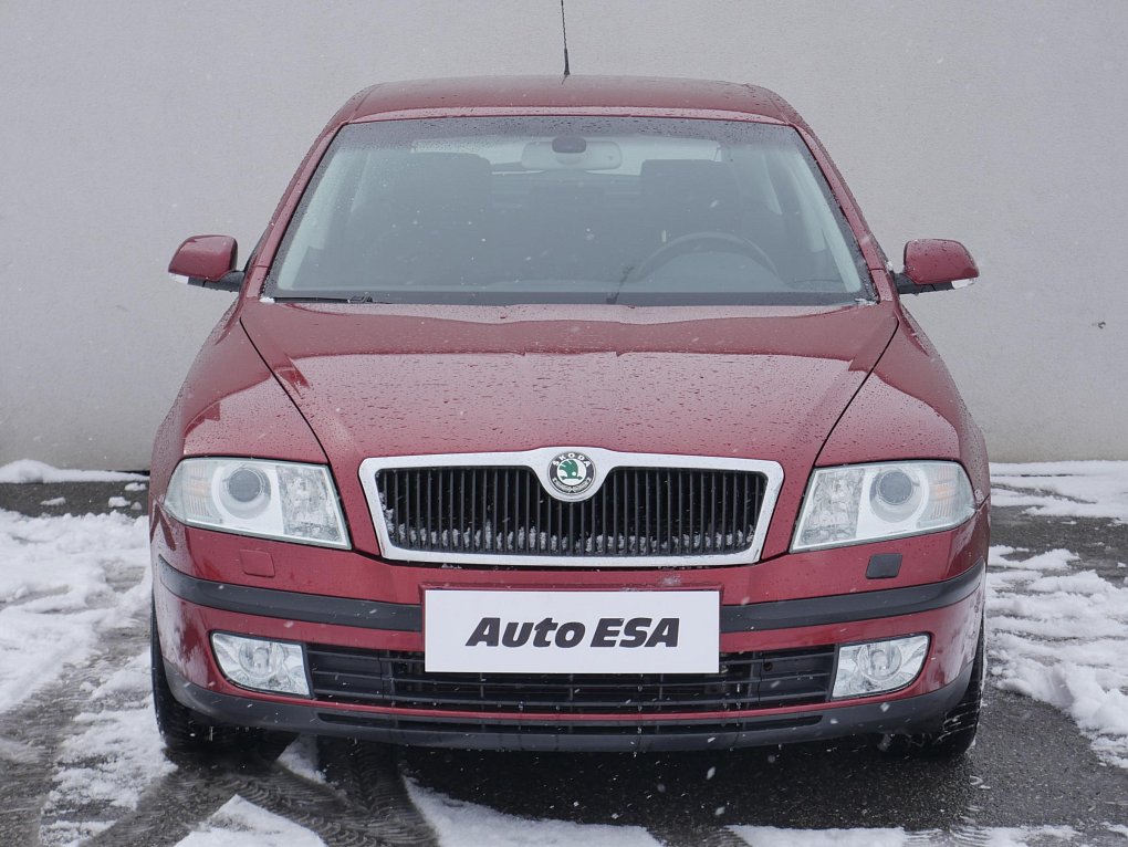 Škoda Octavia II 1.6FSi Elegance