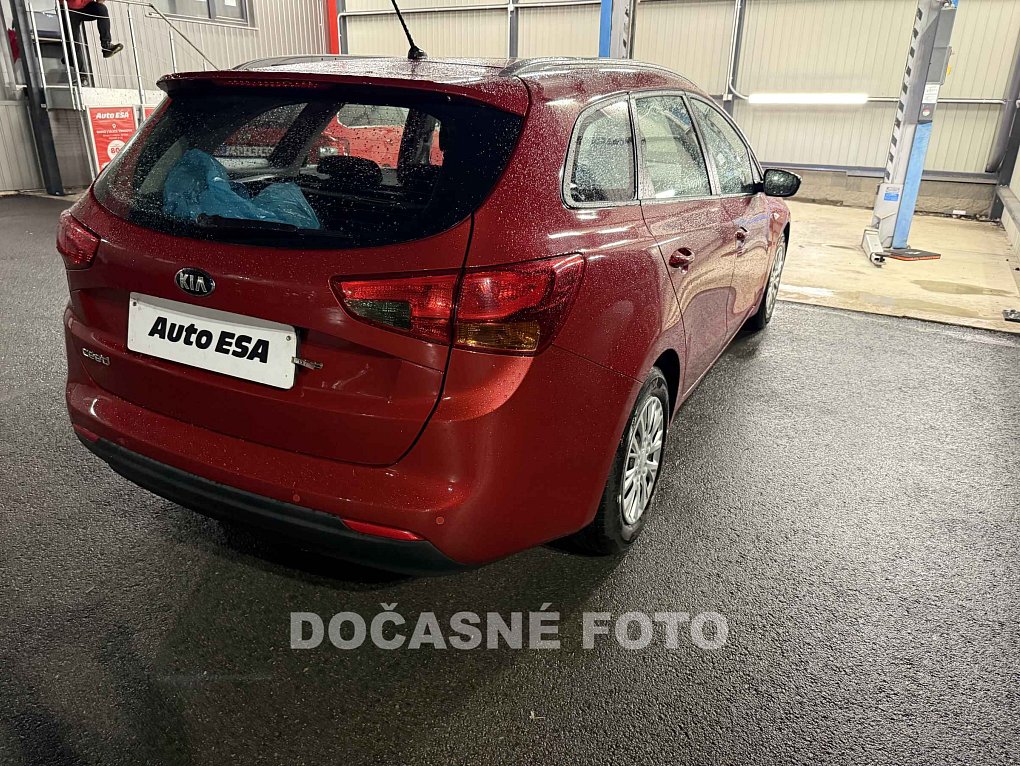 Kia Ceed 1.6 GDi 