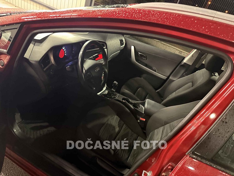 Kia Ceed 1.6 GDi 