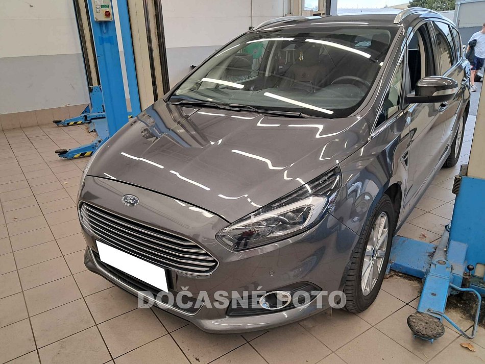 Ford S-MAX 1.5i 