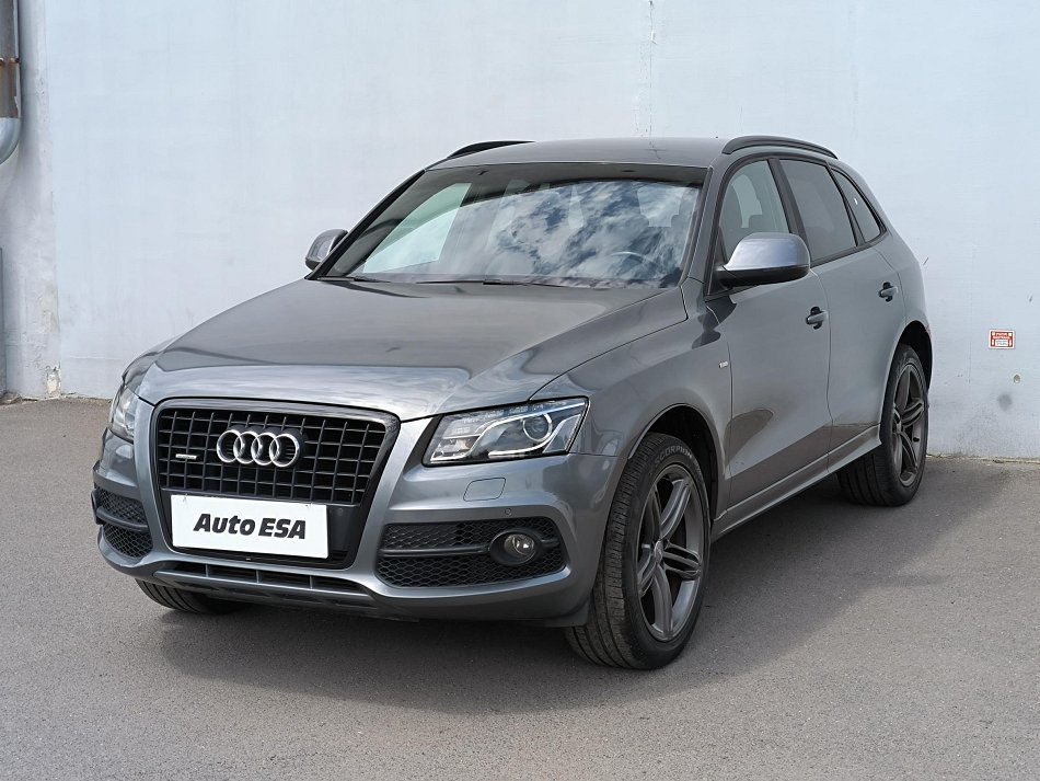 Audi Q5 2.0 TFSi S-line Quattro