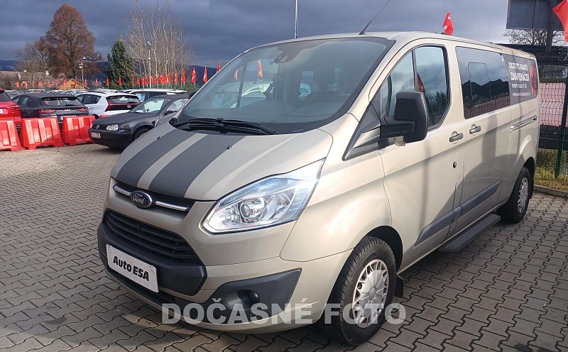 Ford Tourneo Custom 2.2 tdci 