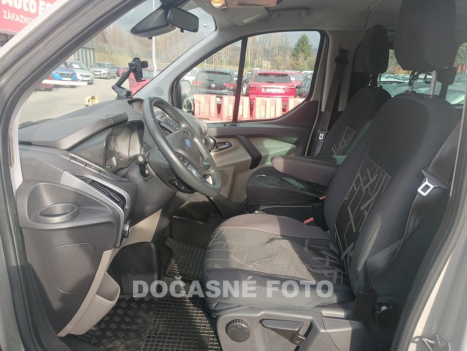 Ford Tourneo Custom 2.2 tdci 